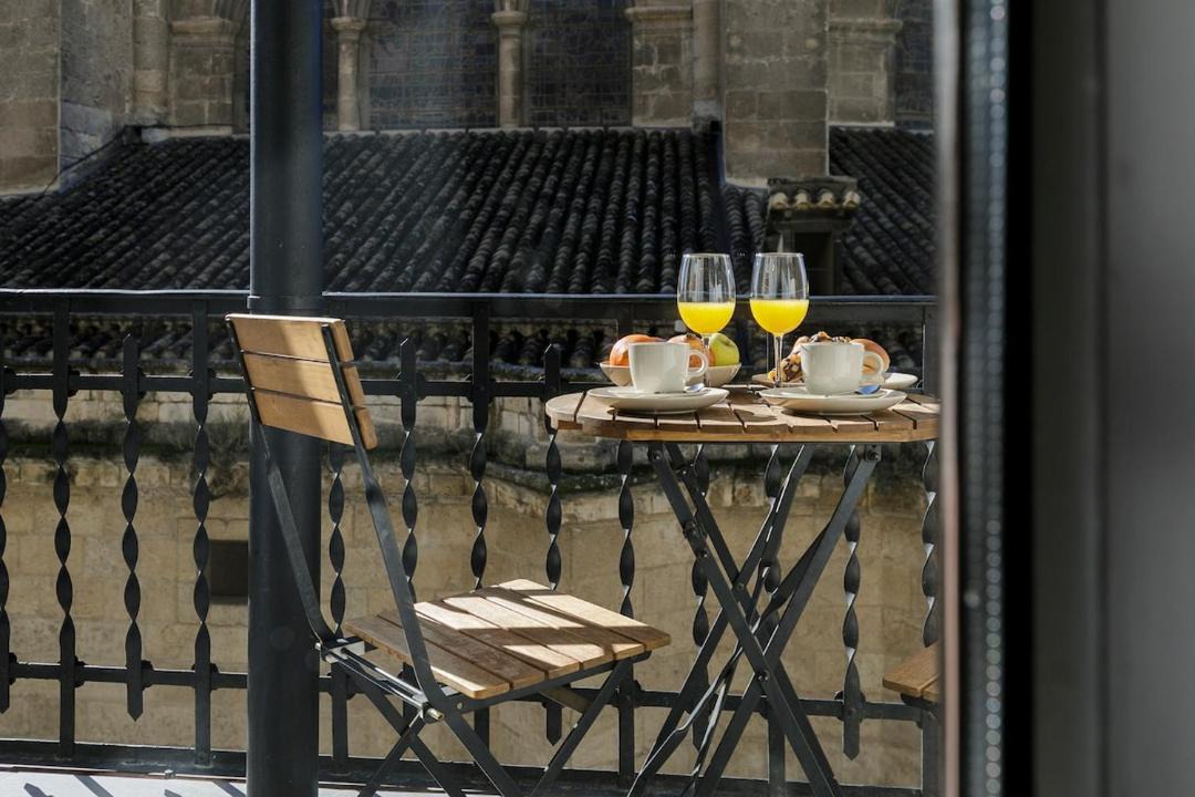 Photo of Patio Balcony in Central District