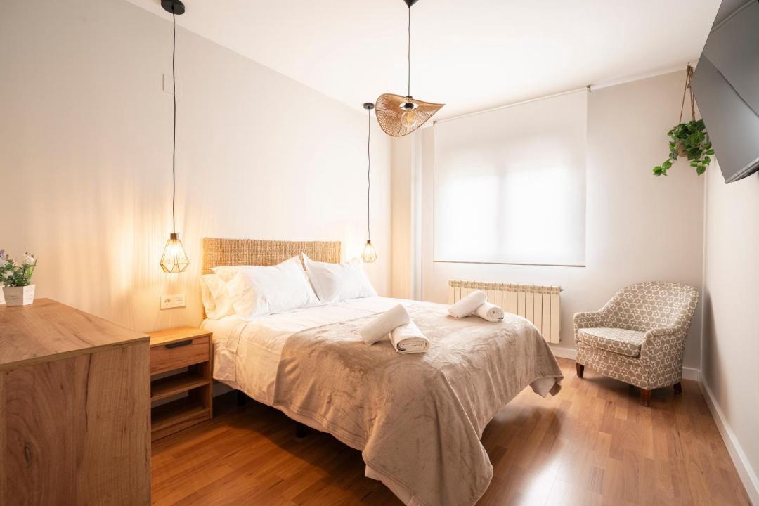 Photo of Bedroom in Figares