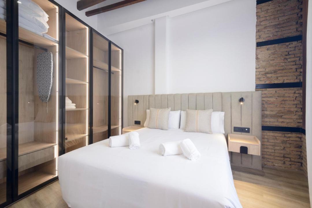Photo of Bedroom in Central District