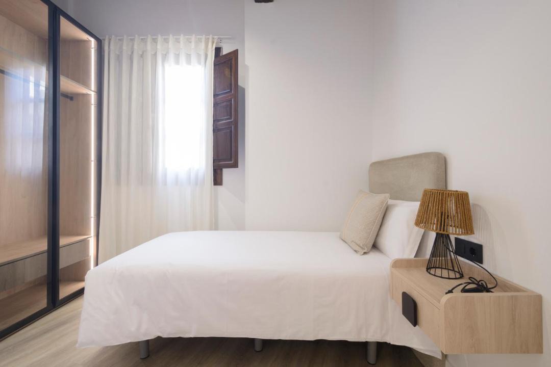 Photo of Bedroom in Central District