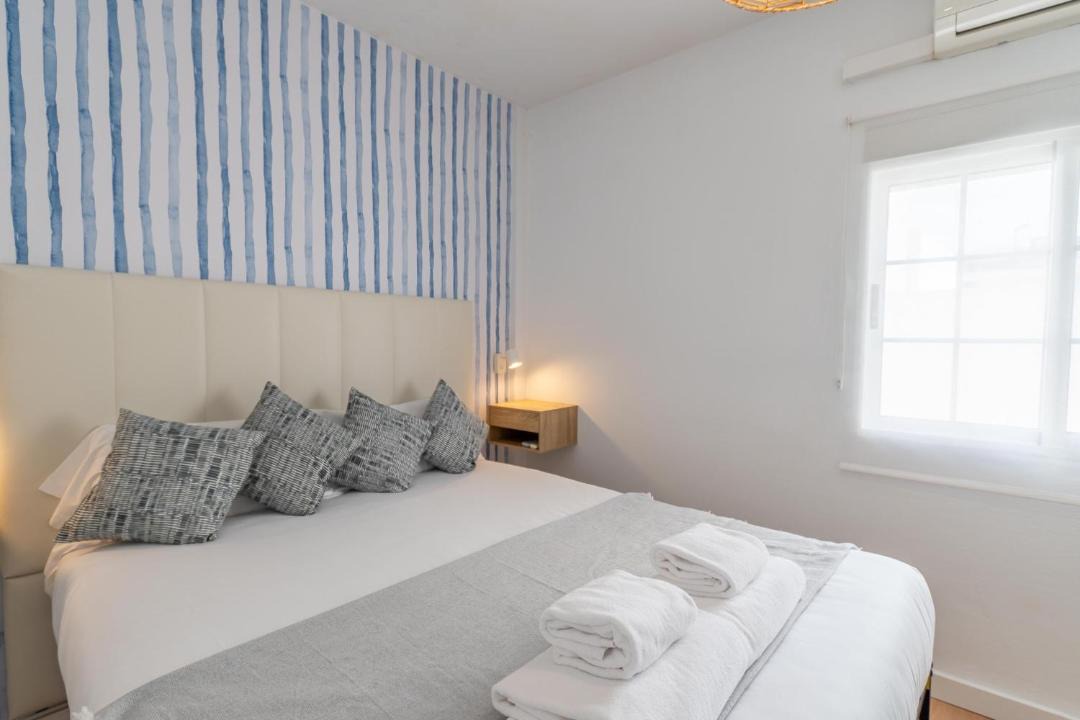 Photo of Bedroom in Alameda