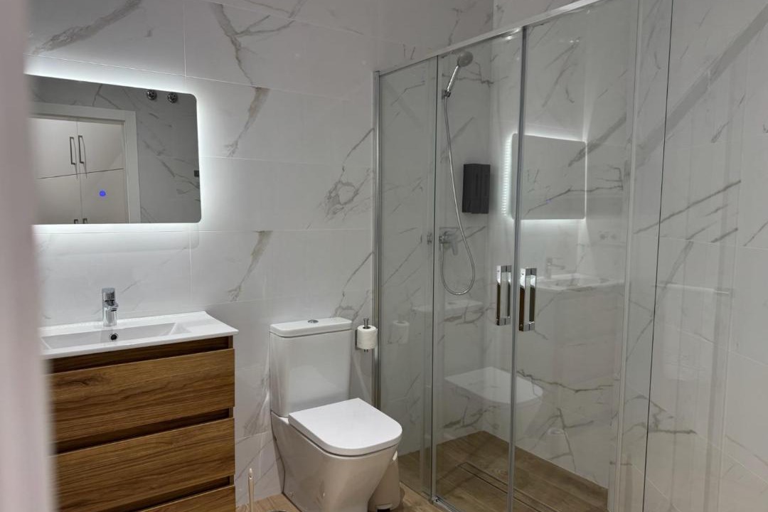 Photo of Bathroom in La Trinidad-San Juan y Todos los Santos