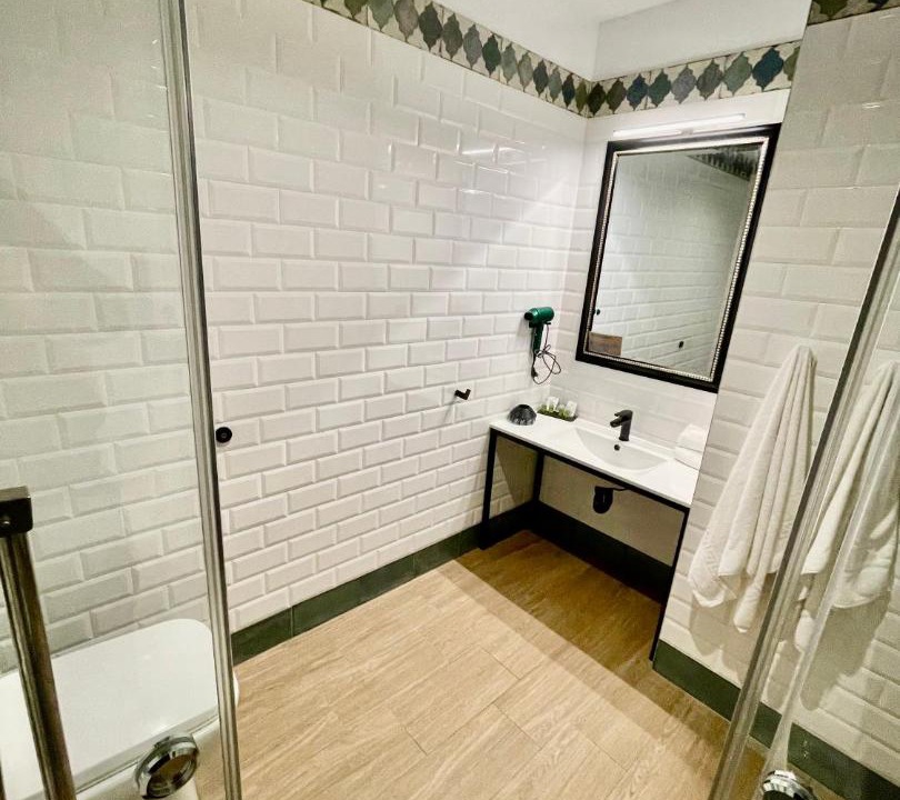 Photo of Bathroom in Algar