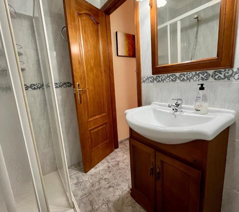 Photo of Bathroom in Rute