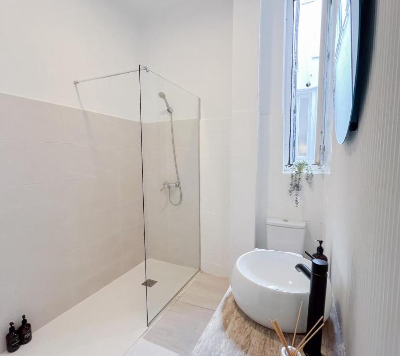 Photo of Bathroom in Historical Center