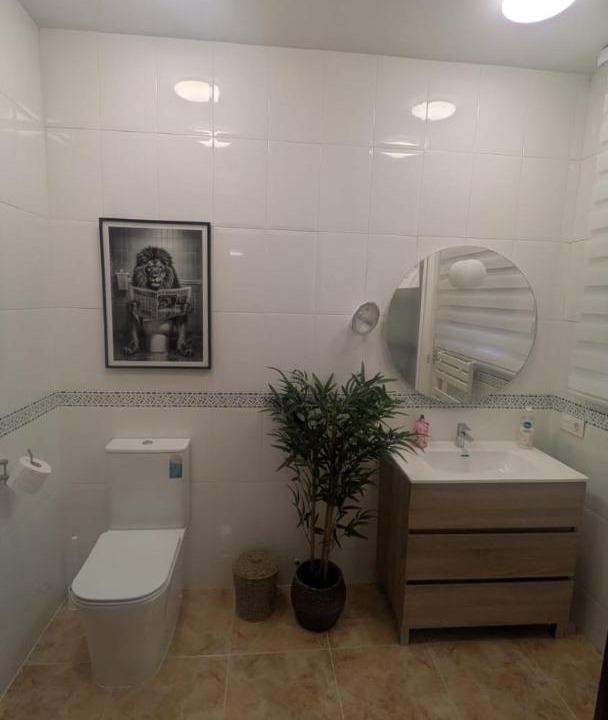 Photo of Bathroom in Lahiguera