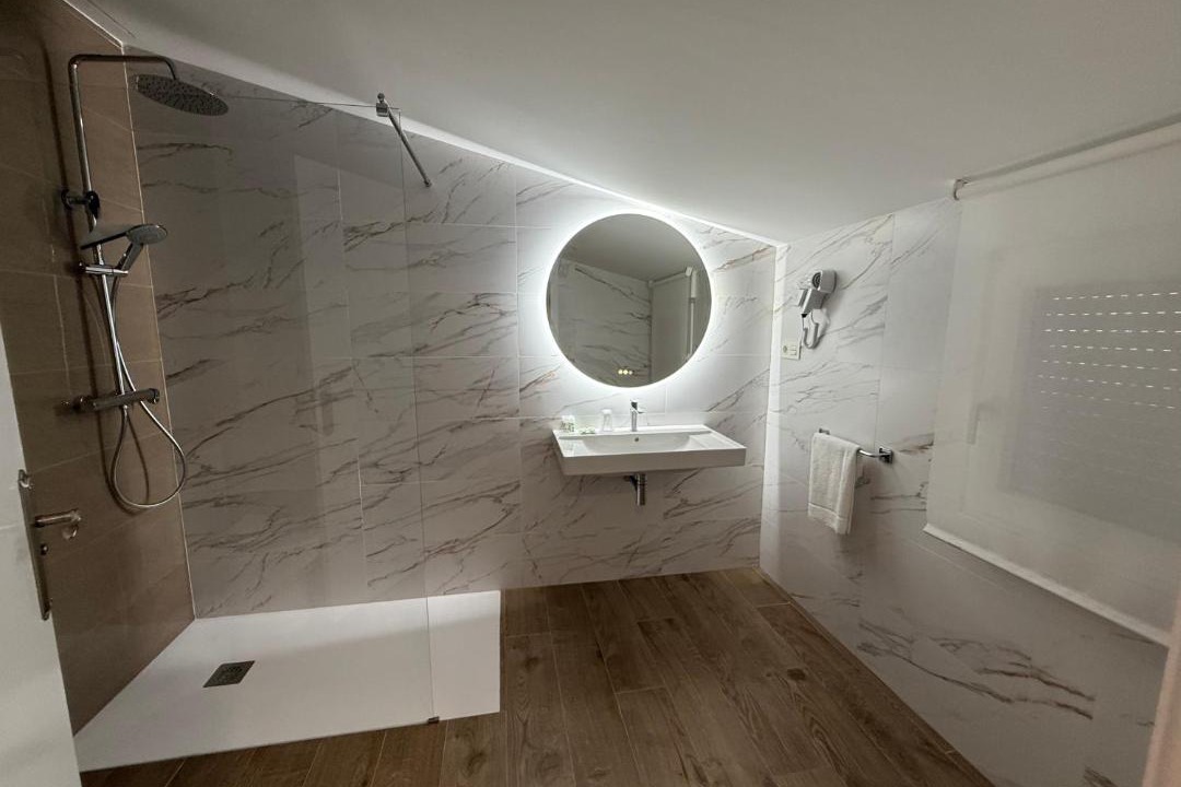 Photo of Bathroom in Pontones