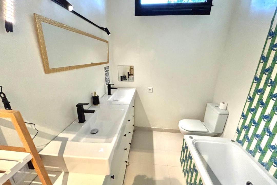 Photo of Bathroom in Valencina de la Concepcion