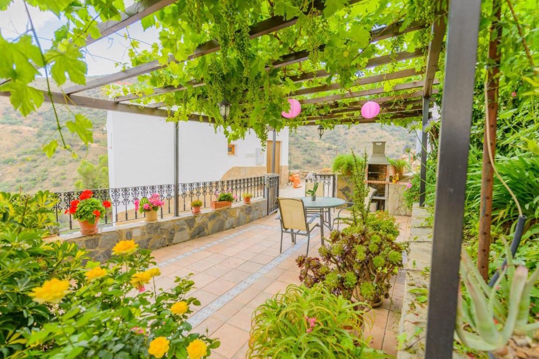 Photo of Patio Balcony in Laroya