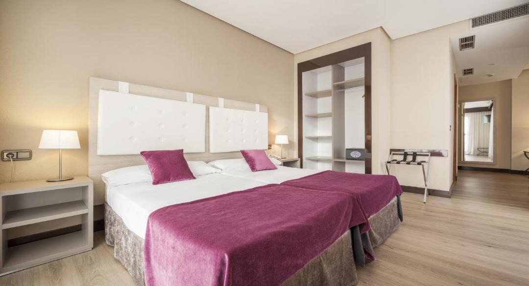 Photo of Bedroom in Badajoz