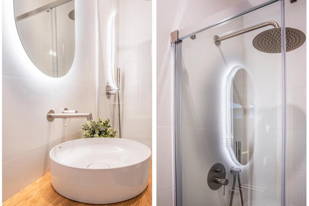 Photo of Bathroom in Feria