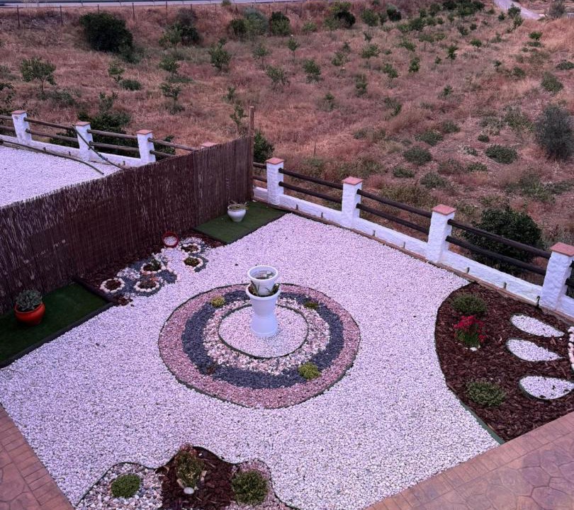 Photo of Others in Alora