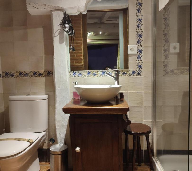 Photo of Bathroom in San Esteban de la Sierra