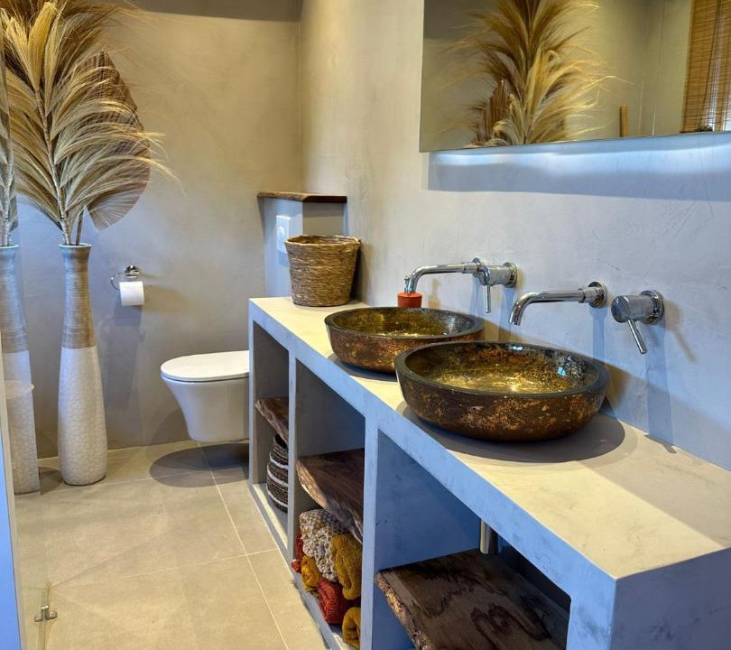 Photo of Bathroom in Arenas