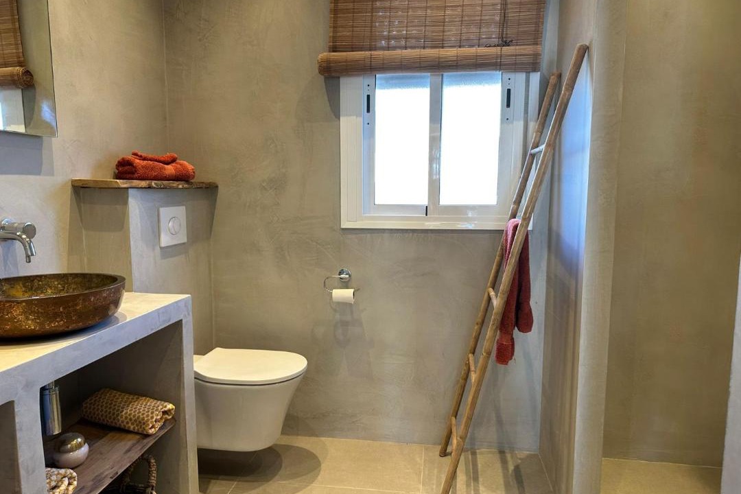Photo of Bathroom in Arenas