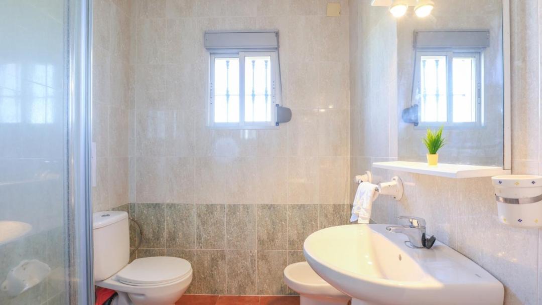 Photo of Bathroom in Paymogo