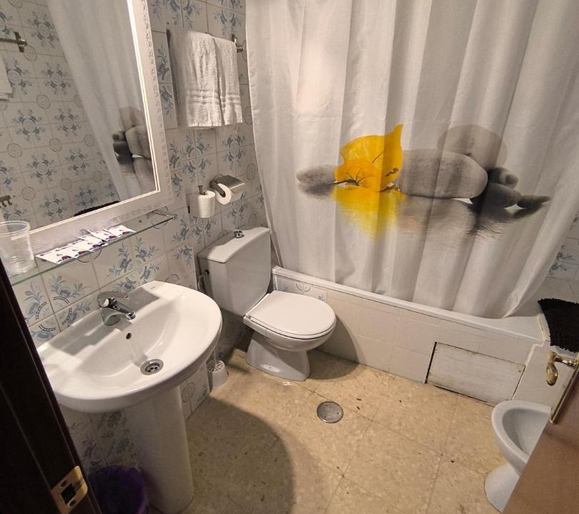 Photo of Bathroom in San Francisco-Ribera