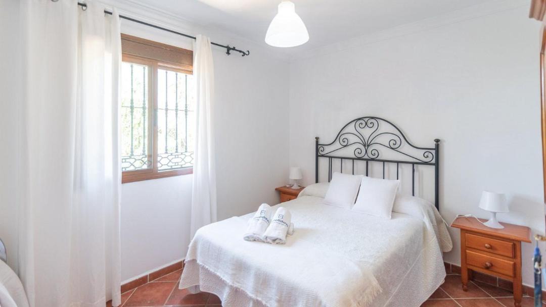Photo of Bedroom in Periana