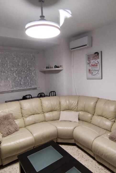 Photo of Livingroom in San Fernando