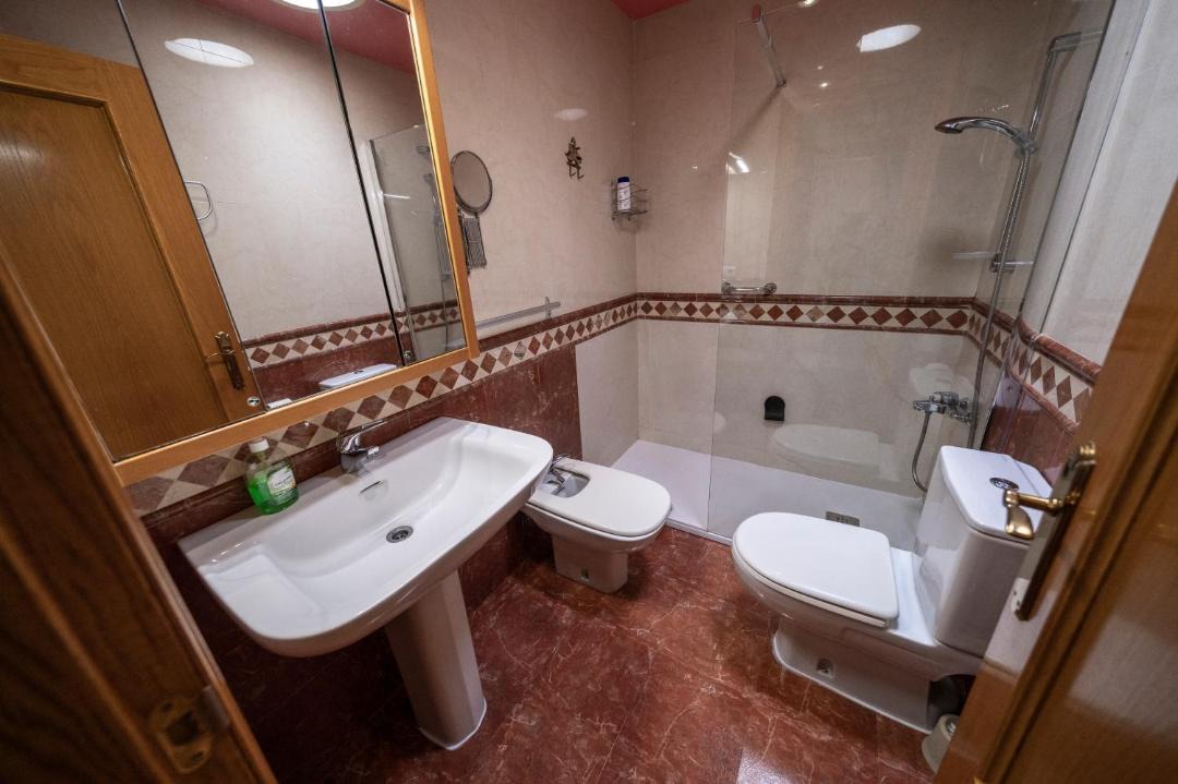 Photo of Bathroom in Genil