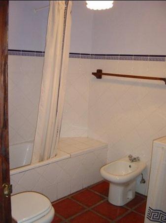 Photo of Bathroom in Jubrique