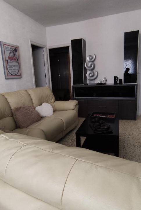 Photo of Livingroom in San Fernando