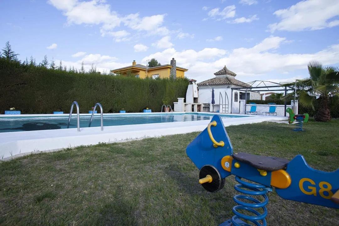 Photo of Others in Linares