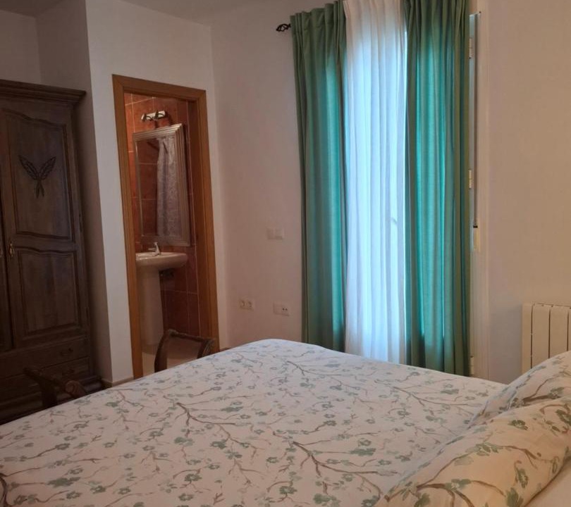 Photo of Bedroom in Benaojan