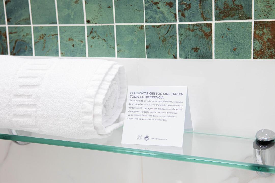 Photo of Bathroom in Cullar Vega
