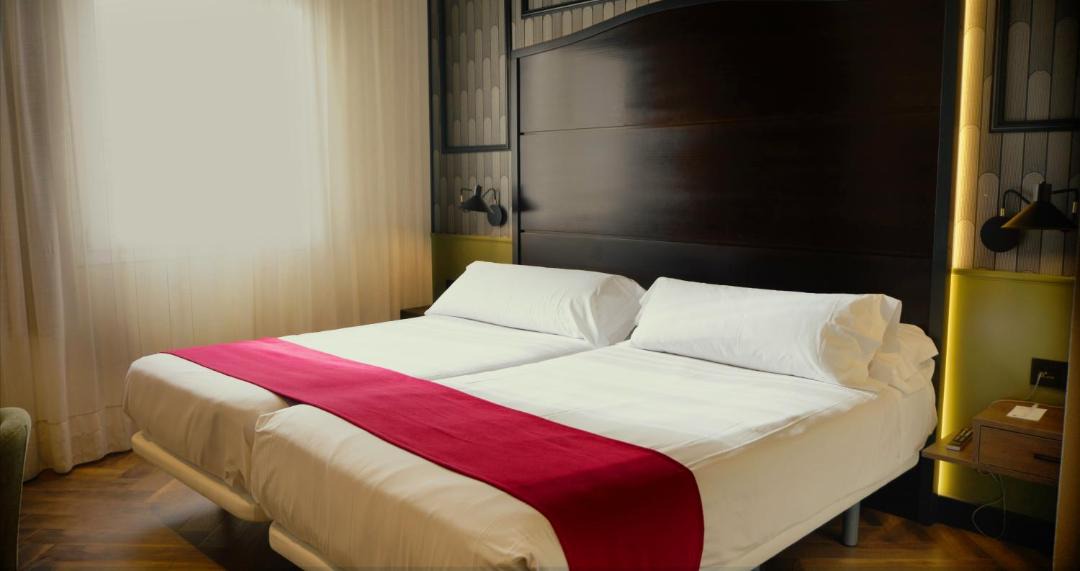 Photo of Bedroom in Bormujos