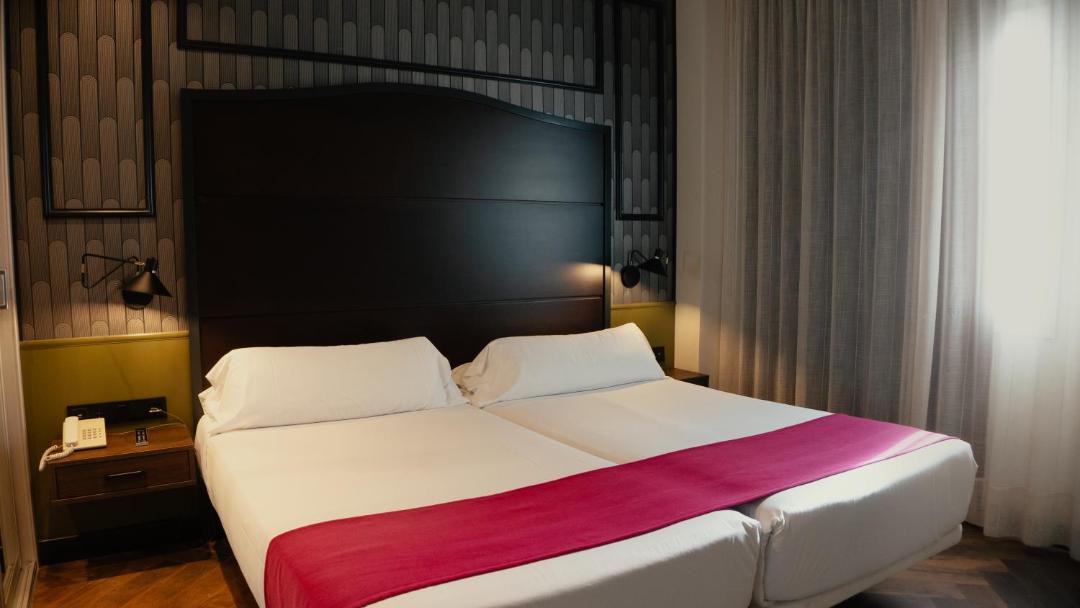 Photo of Bedroom in Bormujos