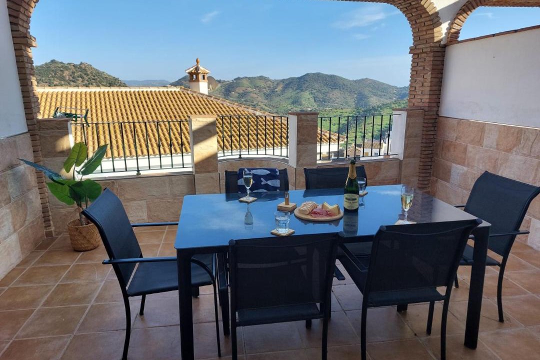 Photo of Patio Balcony in Almogia