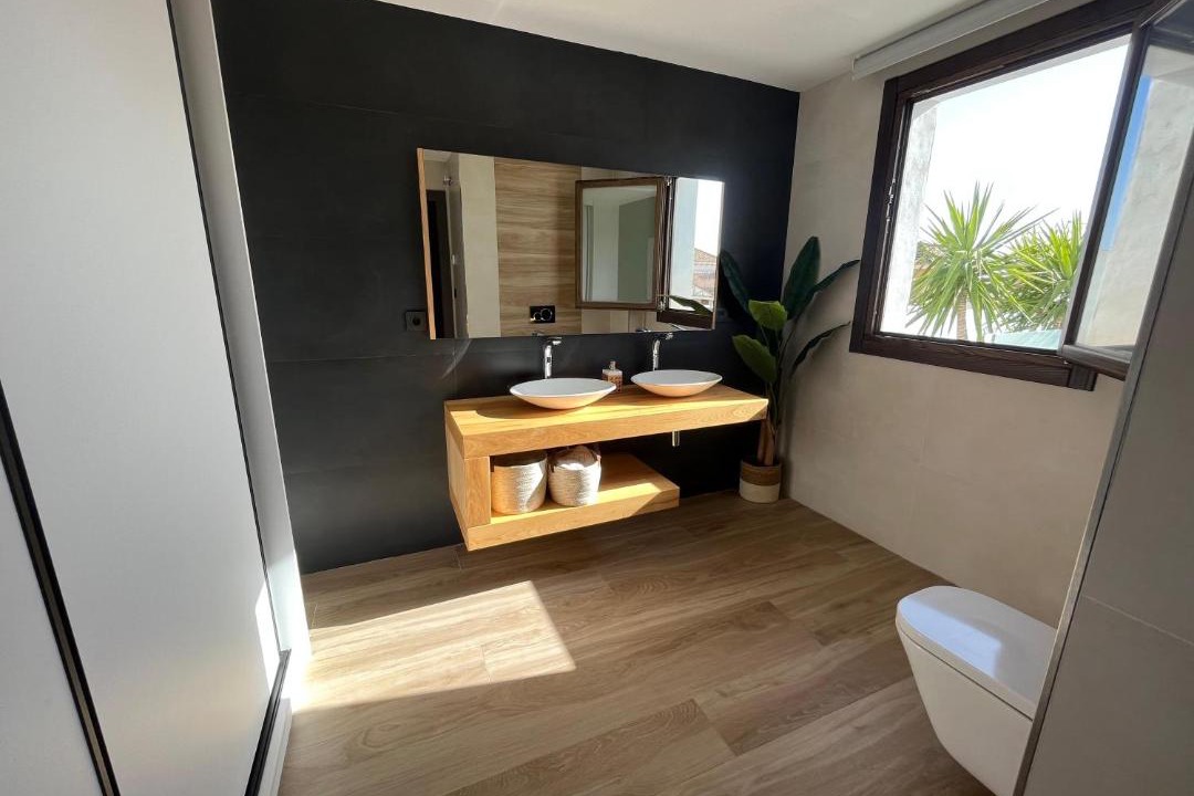 Photo of Bathroom in Huetor Vega