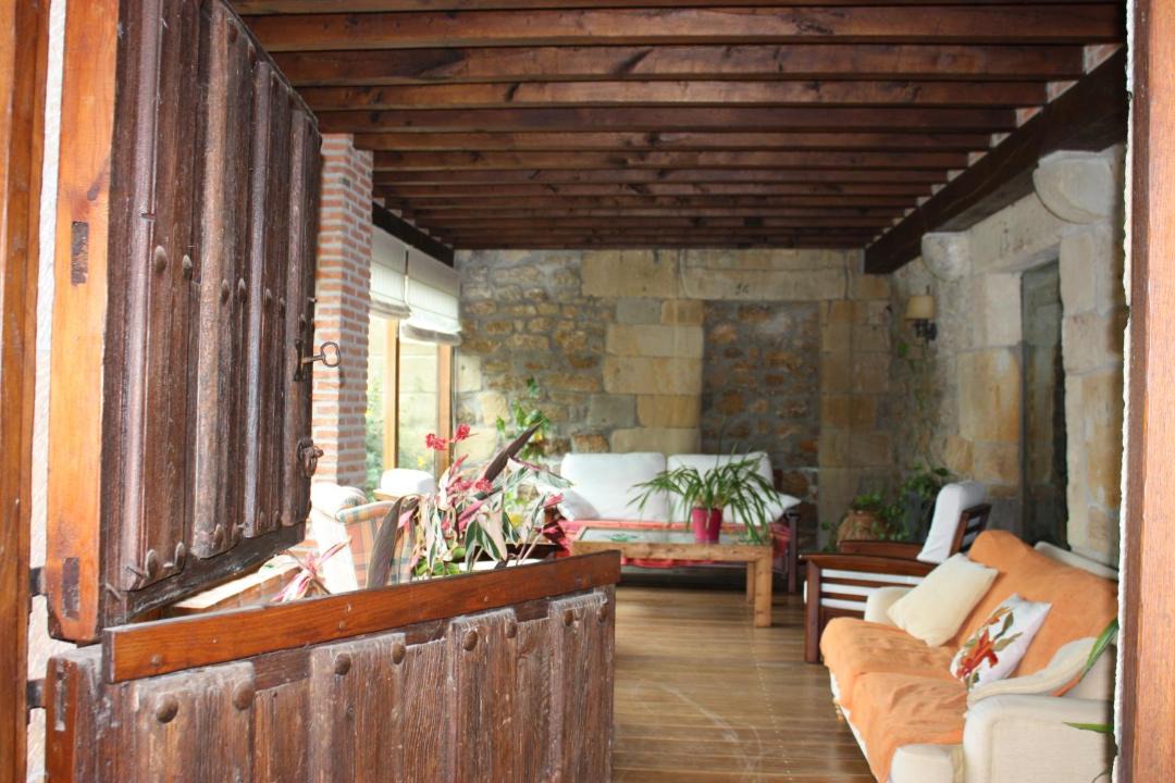 Photo of Others in Queveda