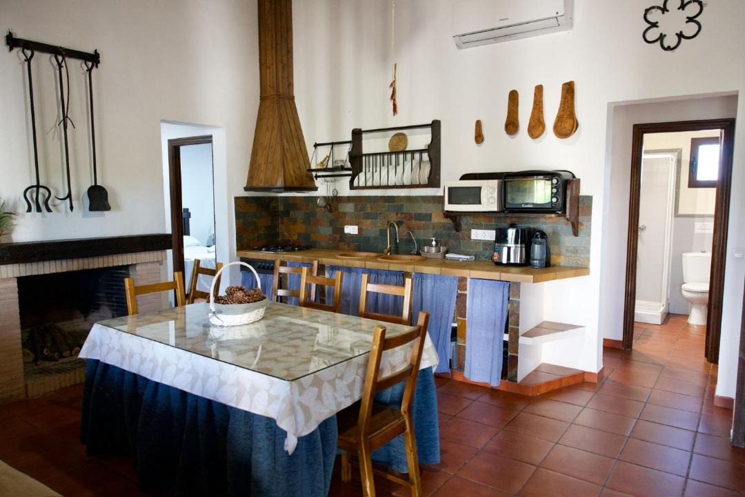Photo of Others in Malcocinado