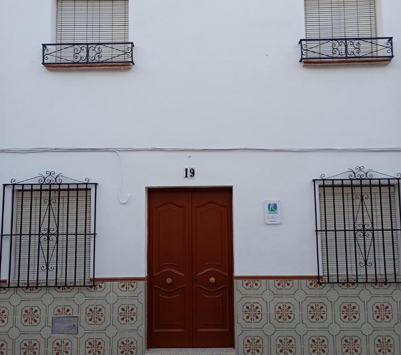 Photo of Buildings in Cuevas del Becerro