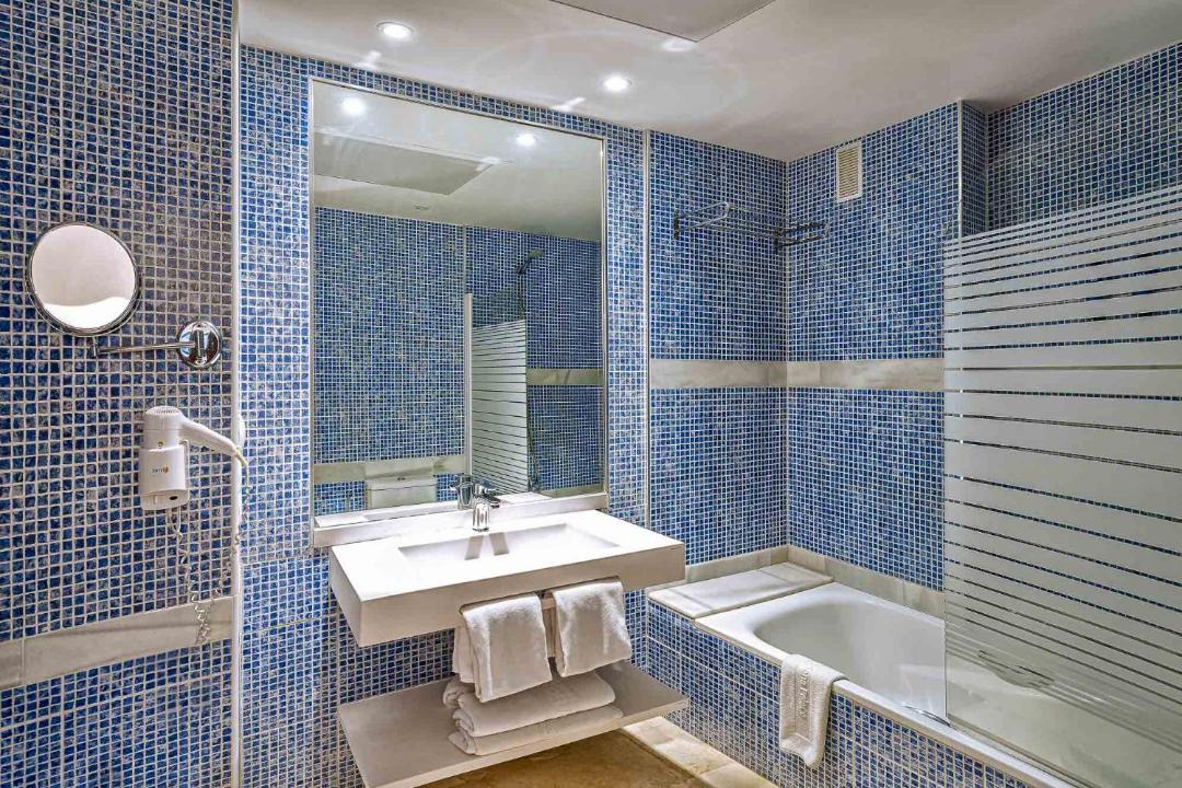 Photo of Bathroom in Torrequebrada