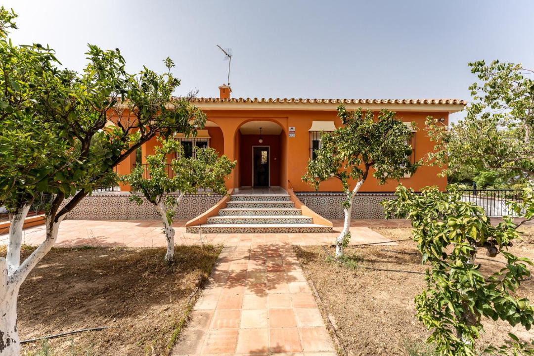 Photo of Buildings in Pinos de Alhaurin