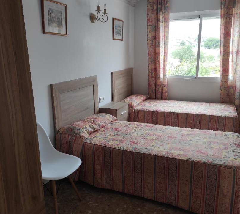 Photo of Bedroom in New Golden Mile