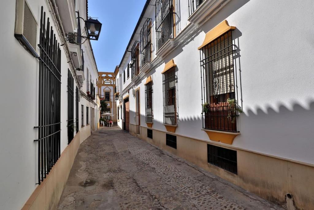 Photo of Others in Jewish Quarter