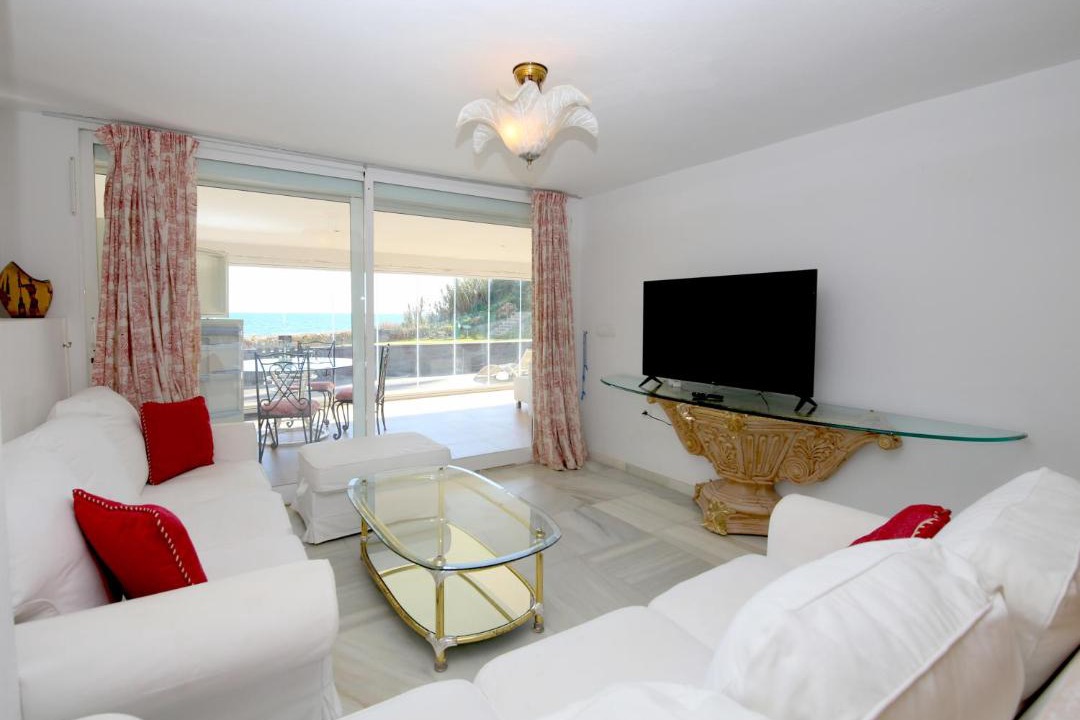 Photo of Livingroom in Bahia Dorada