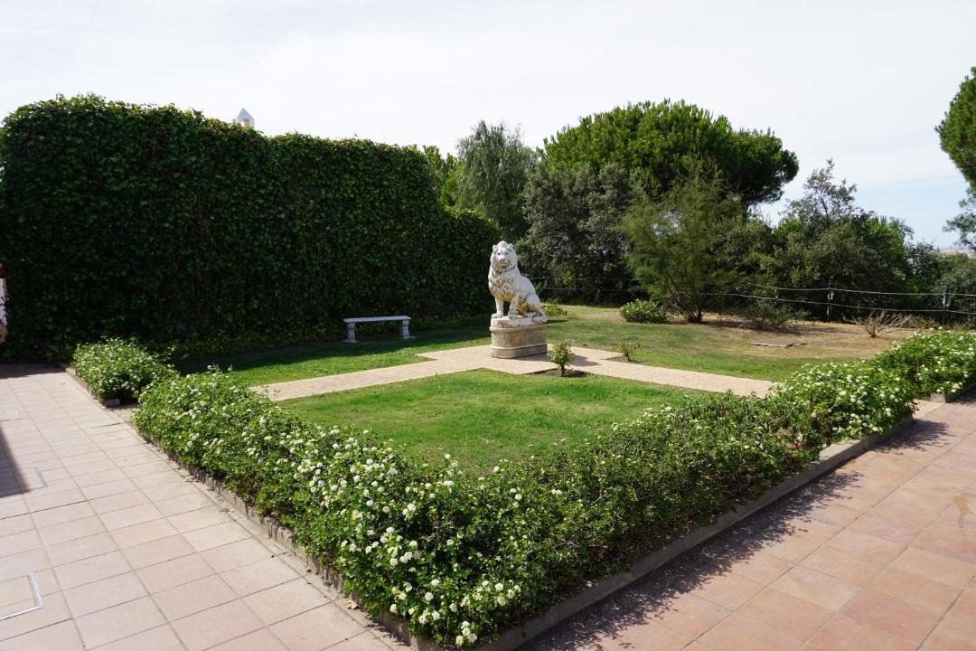 Photo of Others in Moguer