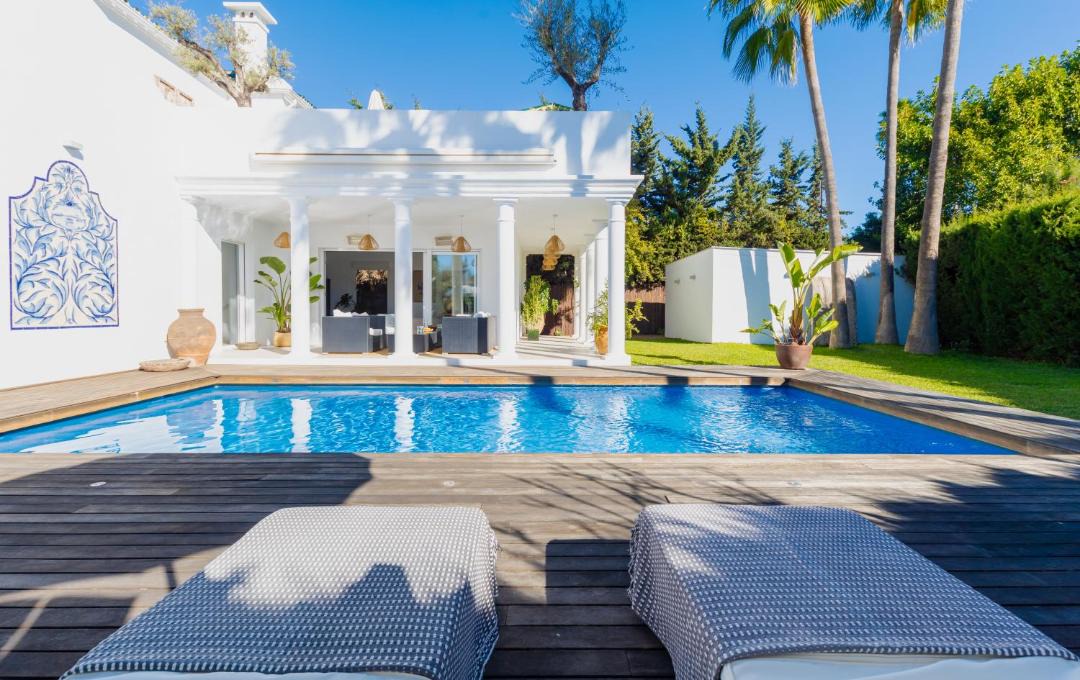 Photo of Others in Artola