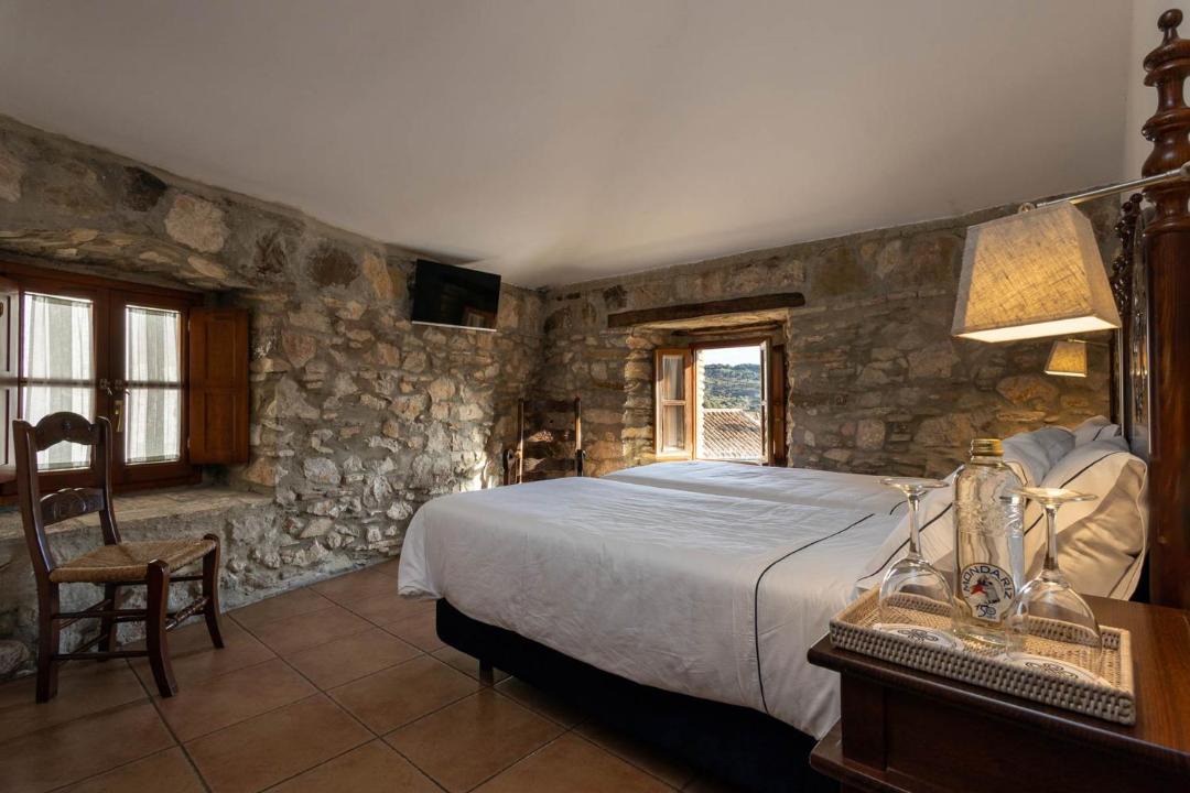 Photo of Bedroom in Villaluenga del Rosario