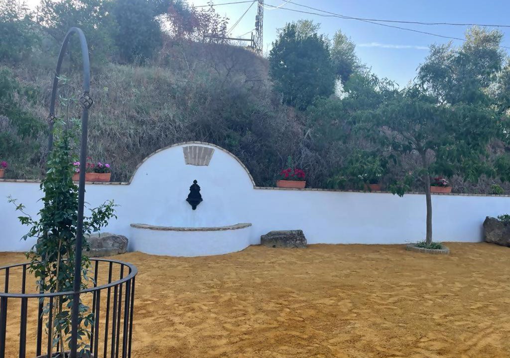 Photo of Others in Lora Del Rio