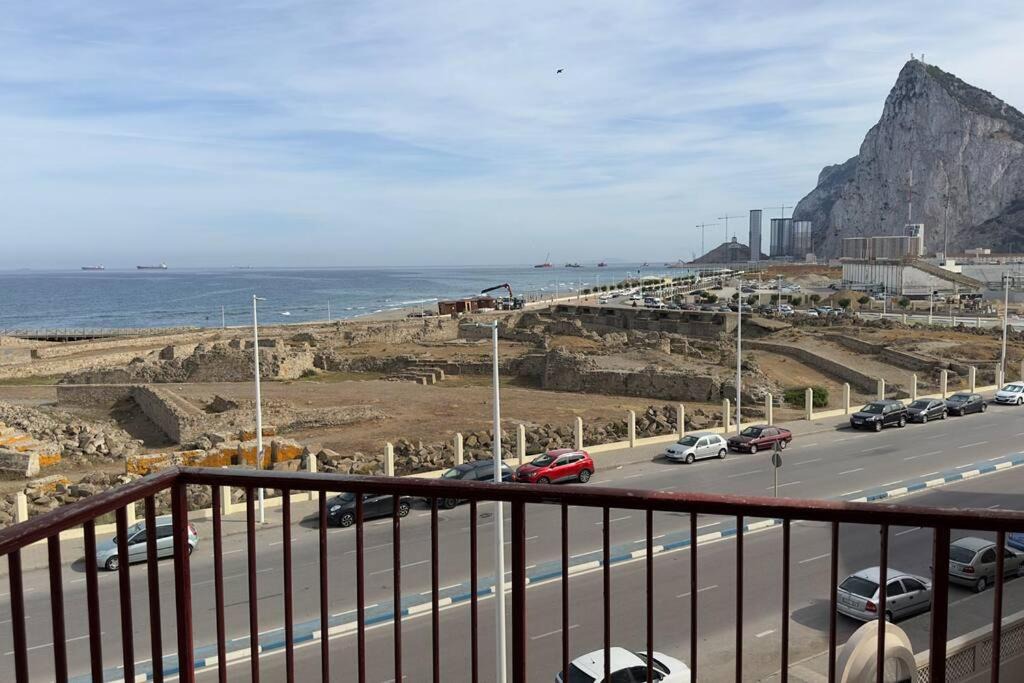 Photo of Patio Balcony in La Linea de la Concepcion
