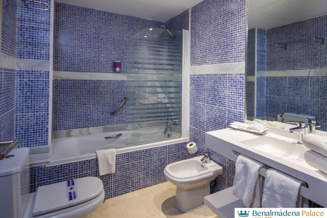 Photo of Bathroom in Torrequebrada