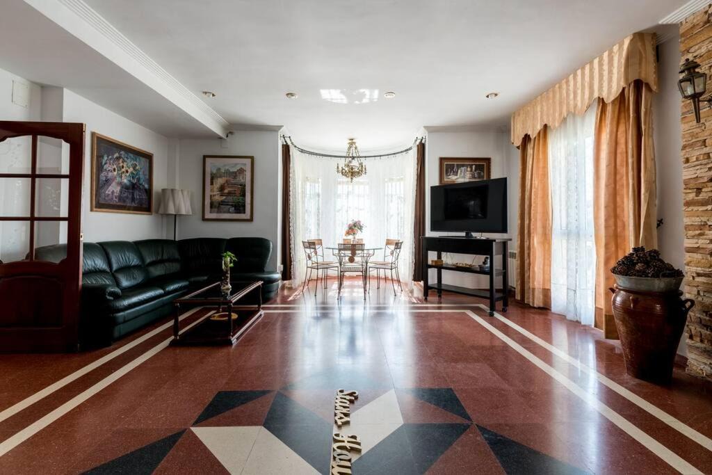 Photo of Others in Valencina de la Concepcion