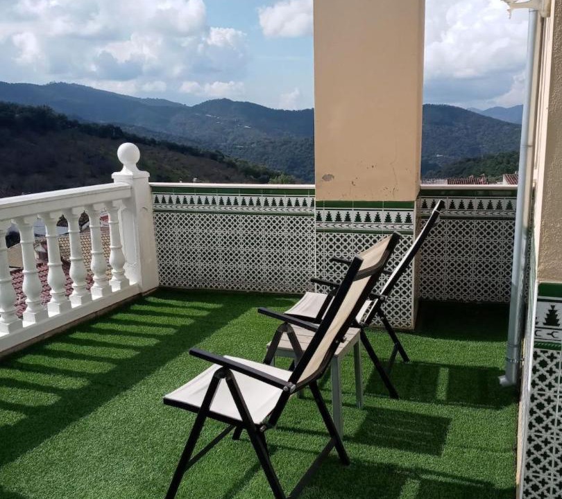 Photo of Patio Balcony in Farajan