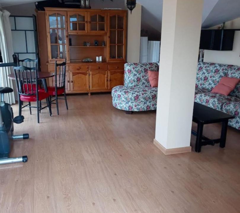 Photo of Livingroom in Farajan